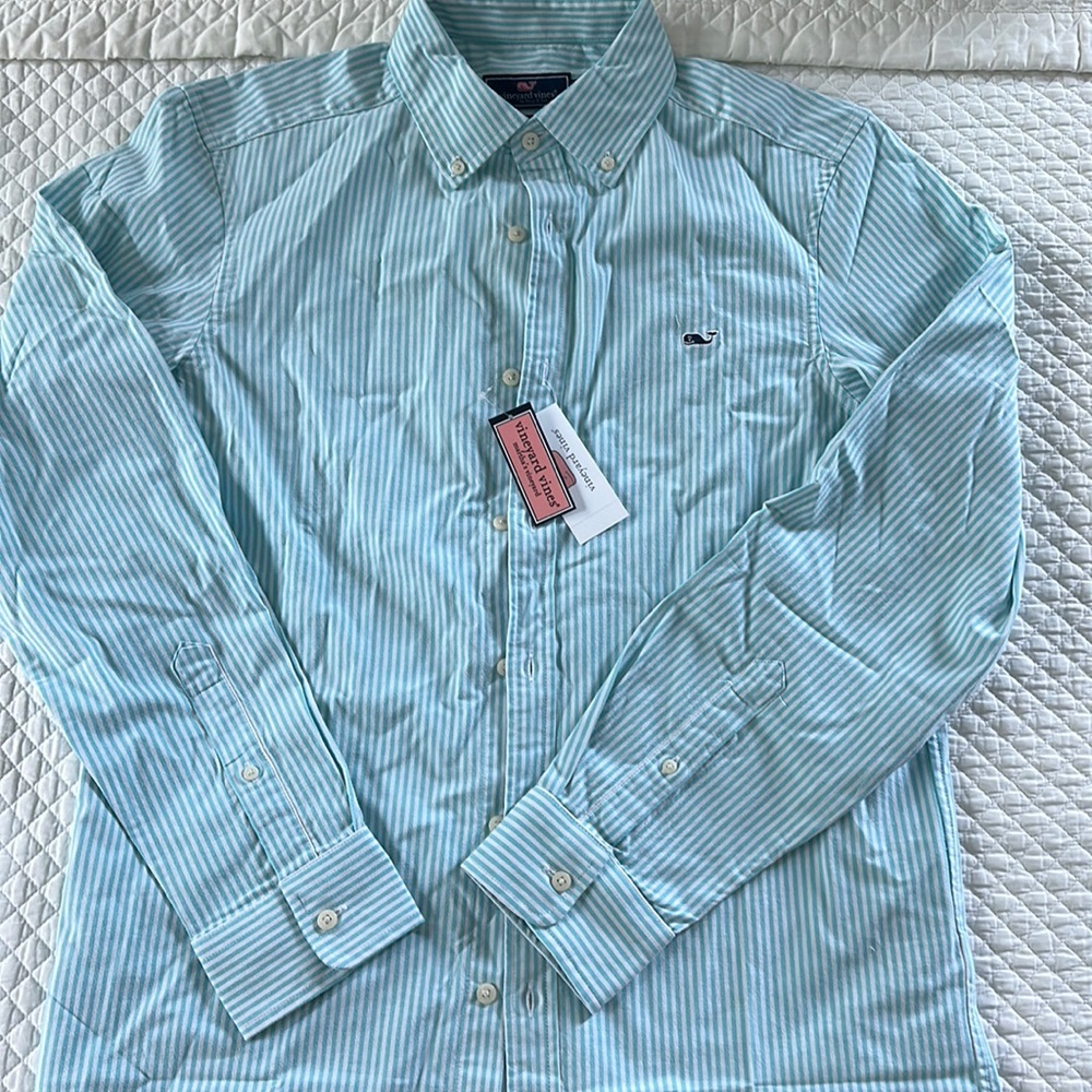 Vineyard vines Oxford, size small